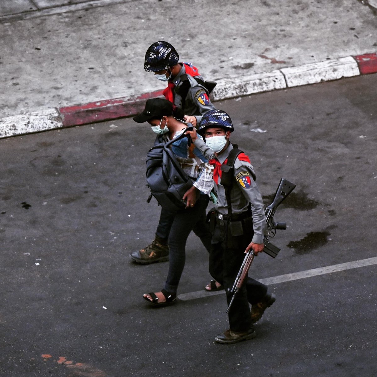 HlaeSu's tweet photo. #JournalismIsNotACrime

#FreeKayZuneNwayMyanmarNowJournalist https://t.co/gpb5JPXfXi