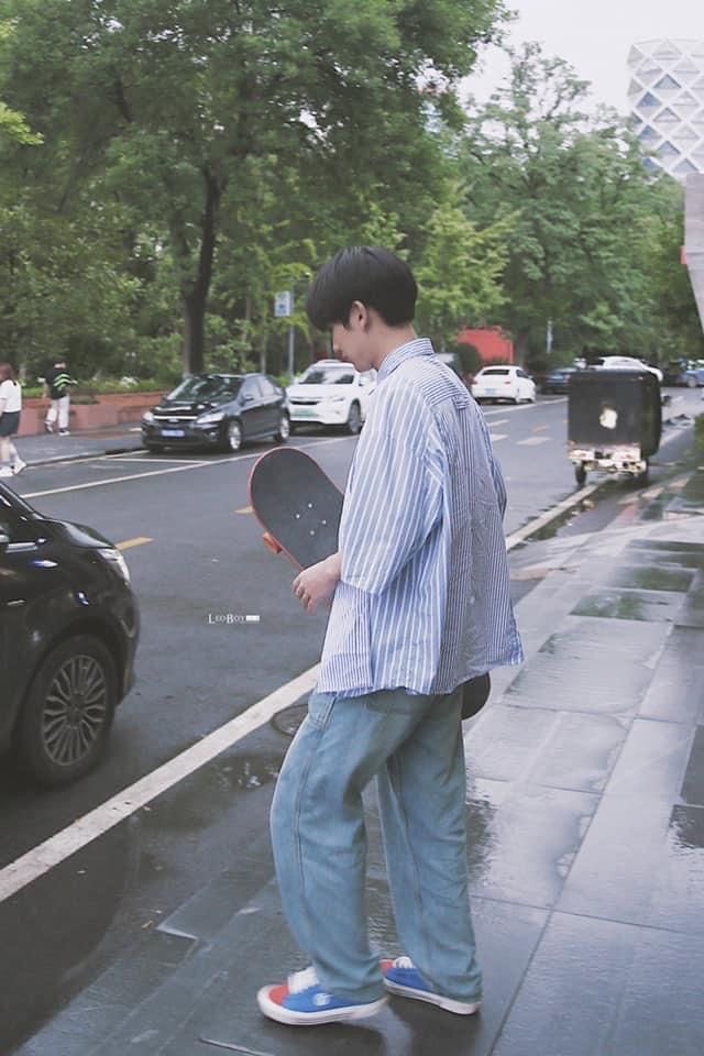 CHINESE_gallery's tweet photo. 구오청 보드 https://t.co/eVWvQRUZaQ