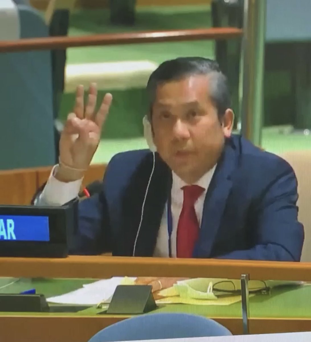 RyanShine's tweet photo. Coup maker announced that they have fired Myanmar UN permanent representative U Kyaw Moe Tun after his speech in UN informal meeting yesterday.
#WhatsHappeningInMyanmar
#PeacefulProtestMyanmar
#Coup27Feb
#CivilDisobedienceMovement
#BurmaGeneralStrike
#MilkTeaAlliance https://t.co/DdBckfzYqX