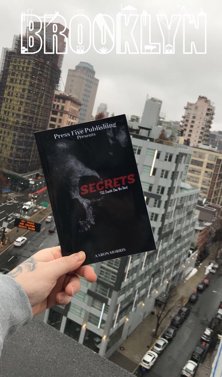 PressFiive's tweet photo. #SECRETS BOOK AVAILABLE ON AMAZON #PRESSFIVE 🖊📚🤞🏼🔥 https://t.co/r6QArektpp