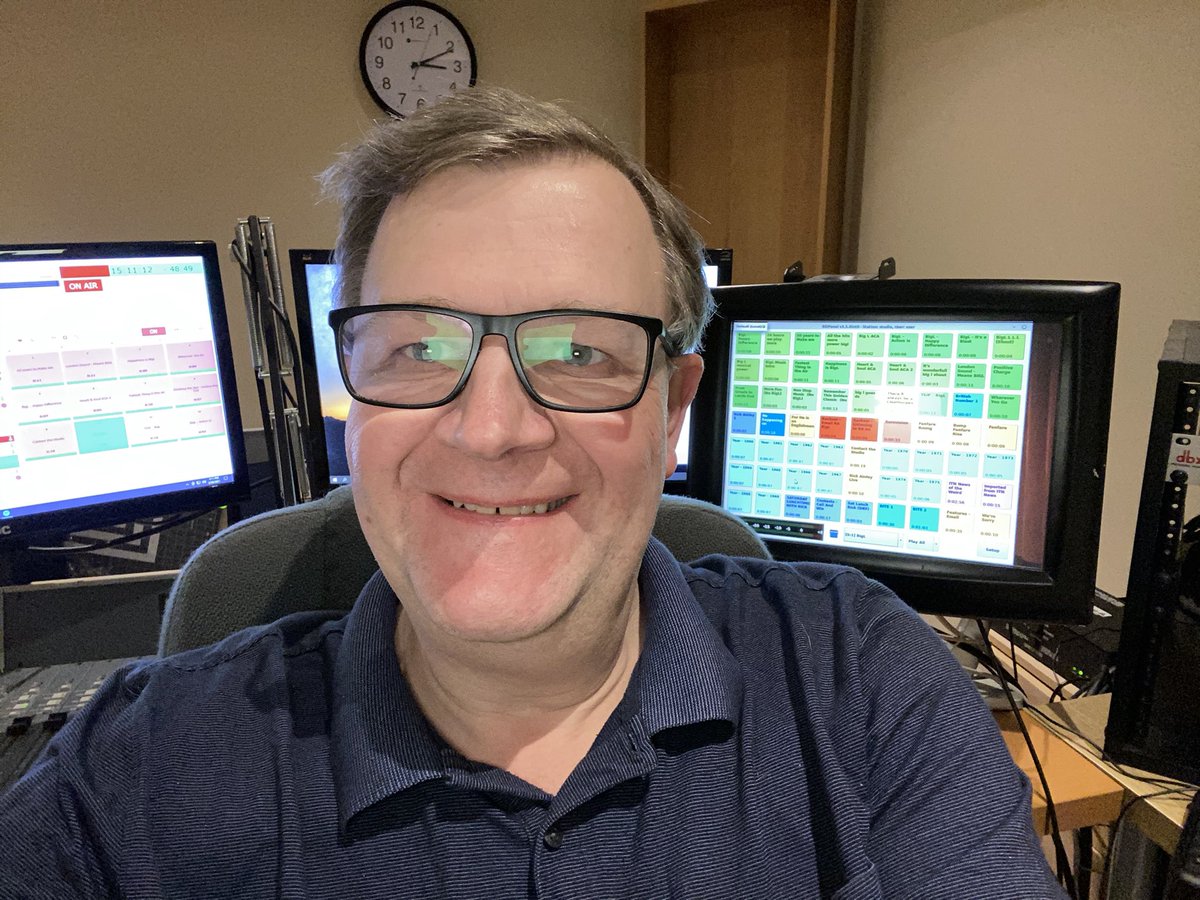 2NGradio's tweet photo. Just letting you know. I’ll be live this afternoon on https://t.co/ZjG7ulLHJl at 1700 UK time, 12pm EST. Scratches my live of radio itch. 

Music, Melodies &amp; Memories. 

Oh, a new quiz. Orchestrally Yours. https://t.co/WE2tG2XjQ4
