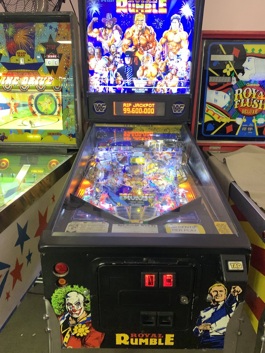 neondeuce's tweet photo. WWF Pinball at Hall of Fame Vegas https://t.co/976nDjQSmE