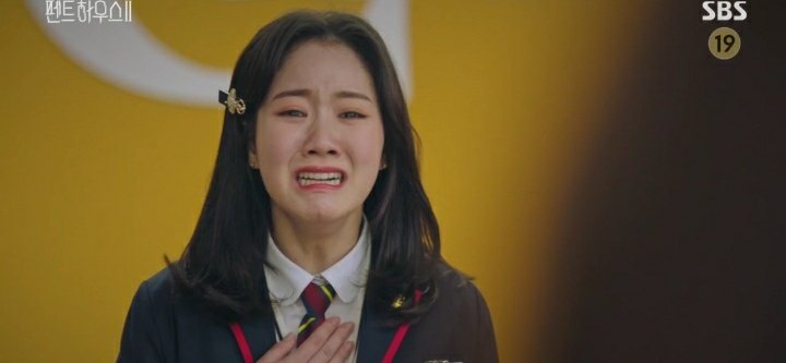 nananetcitizen's tweet photo. patah hati bgt liat Jenny.
dia dibully cuma karna pgn memperbaiki diri dgn cara bantuin Rona.
dari kecil, her mom treat her like a princess. dia gapernah haus kasih sayang brou.
dan sekalinya dibully, dia stress berat sampe rambutnya rontok—

YOO JENNY BEST GIRL 

#Penthouse2Ep4 https://t.co/UkFfZR0KMP