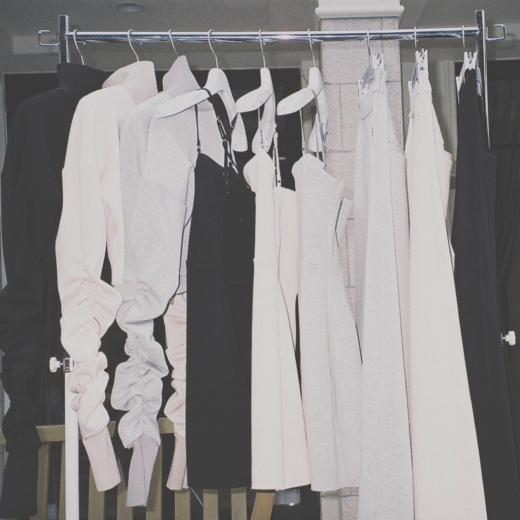 melt the lady Body jersey ジャージ（THEREDTHREAD on X:  