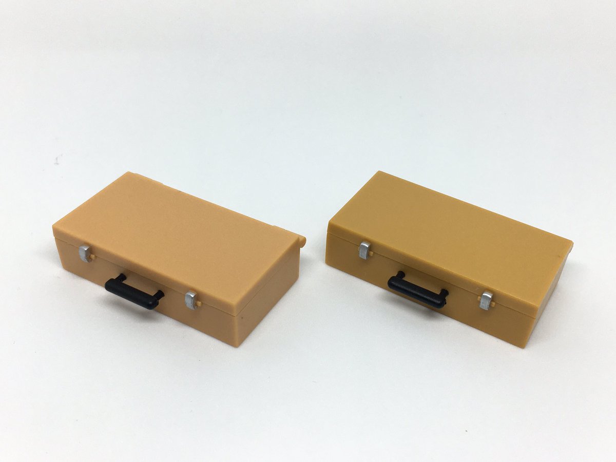 今日見つけたカプセルトイ Mini大工道具セット 道具箱の中に工具が4種類入っ タツ のイラスト