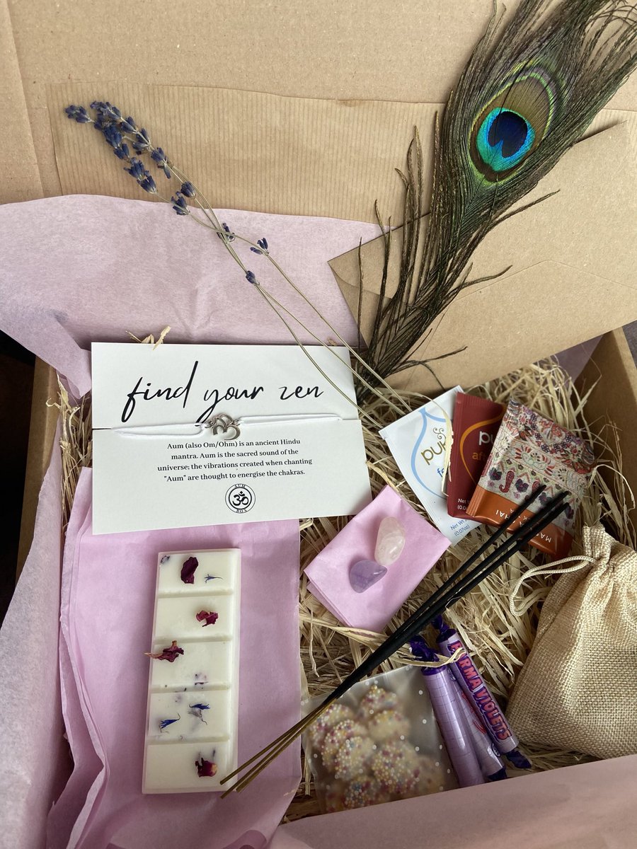 aum_box's tweet photo. Do you want to send a nice gift to someone this weekend? Check out our Etsy Store! https://t.co/oXRmFRC52v #pamper #zen #followback #independent #wirral #liverpool https://t.co/SNbmxyVj1Y