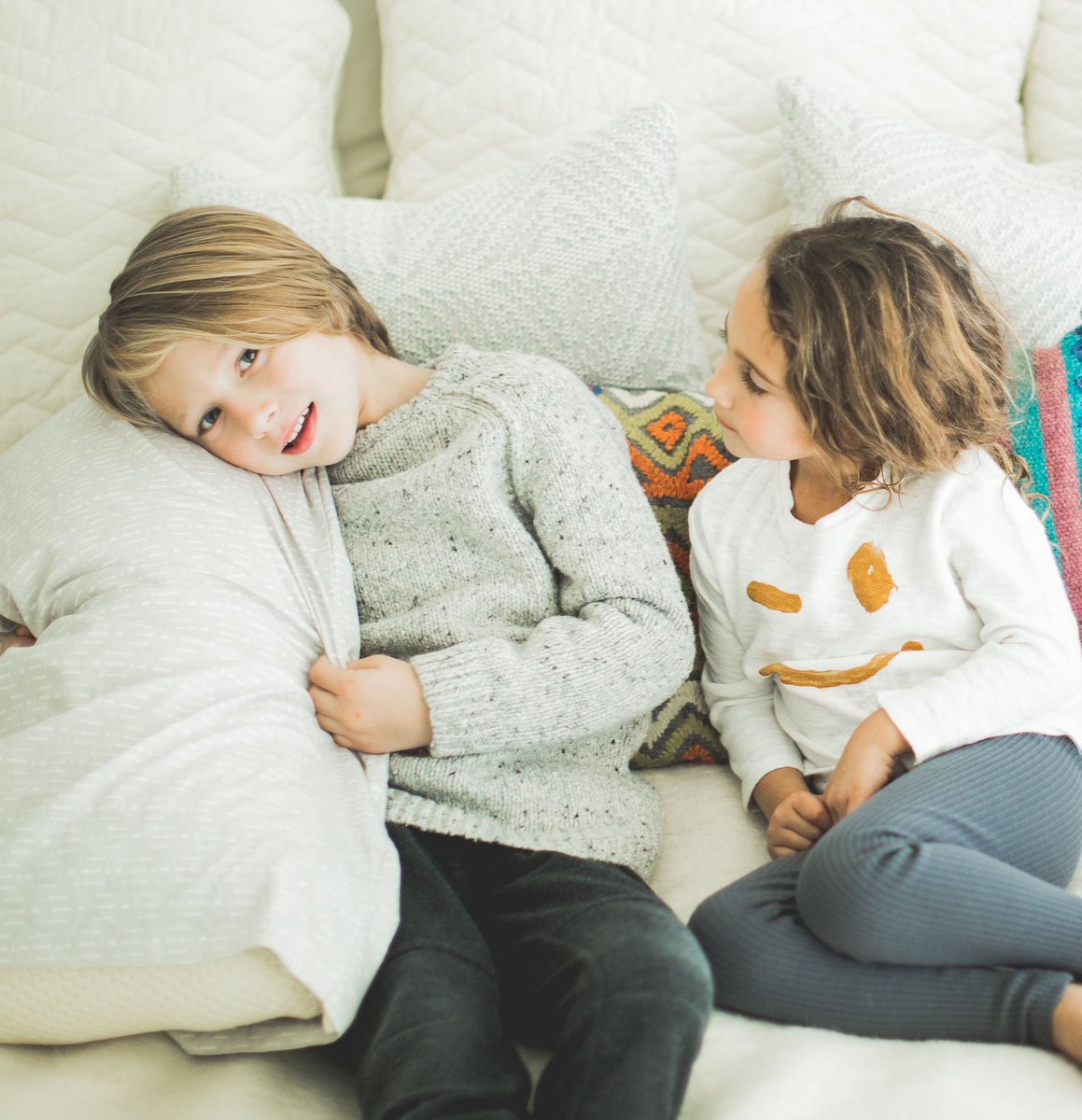 everpillow's tweet photo. Saturday’s are for the child in us 
Sleep well and Play well. 🔥
.
.
#Children #ChildLike #ChildInside #Sleep #Play #Saturdays #LazySaturday #Natural #Home #Sleepy #BestPillowEver #SideSleeperPillow #BackSleeper #BestPillow #NaturalPillow #MadeInTheUSA #MadeInColorado https://t.co/JAGlovr2Ol