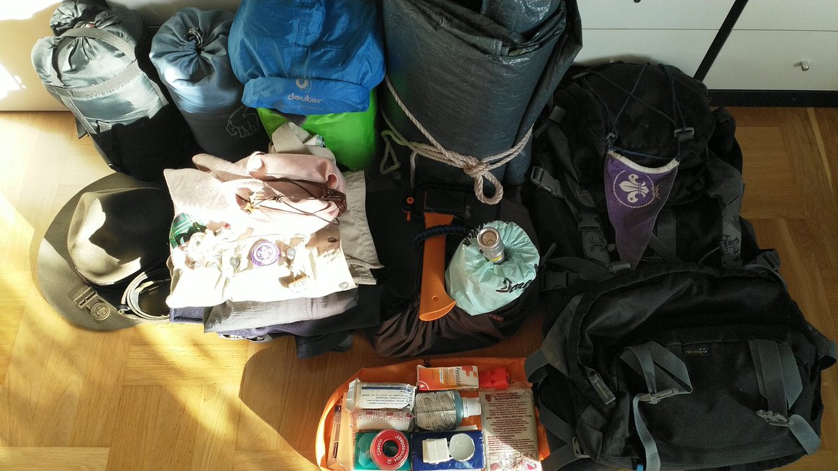 DPSGFalke's tweet photo. Bei 0°C draußen schlafen geht nicht?

Ready when you are...
#scoutingNeverStops
#scoutSeinIstFett! https://t.co/a16gBbIghC
