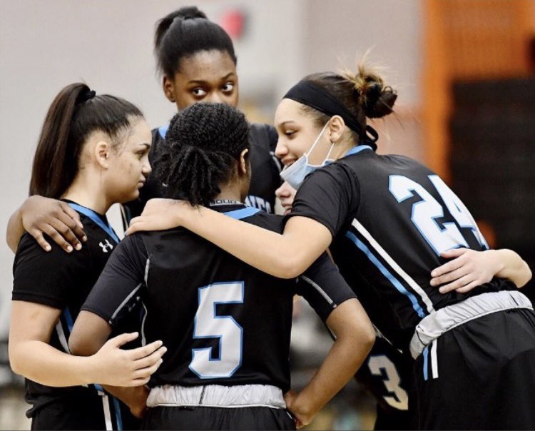 WHgirlsbasketb1's tweet photo. 🏀 https://t.co/qFs3HaA1XH