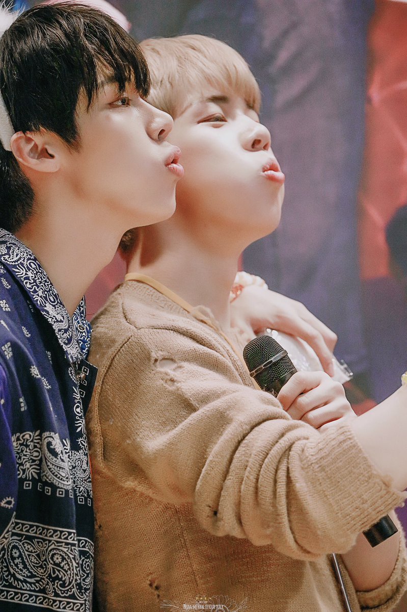 This_is_Jdon's tweet photo. 생일 축하합니다

#따스한_봄의시작_회승이의_말랑데이 
#HAPPY_HWESEUNG_DAY
#NFlying #엔플라잉 #유회승 #YooHweSeung #HappyHweSeungDay @NFlyingofficial https://t.co/8vnDu1xsJ7