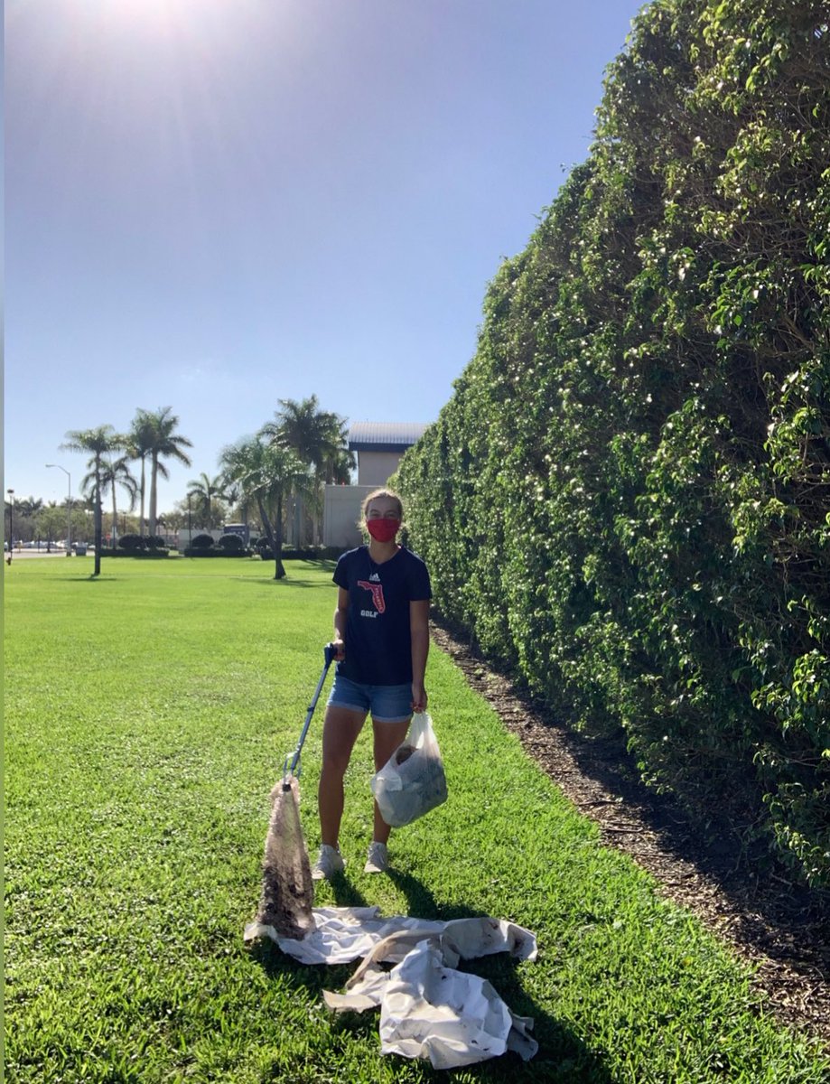 SASC_FAU's tweet photo. Great way to end February with our SAAC Campus Clean Up 🌴🦉🚮 😷🧤♻️🗑❤️💙Thank you to @FAUWGolf @FAUXCTF @FAUMTennis @FAUWTennis @FAUSpirit for making our 🦉home 🦉 a better place! #SAACCampusCleanUp #MakingOurNestCleaner #CommunityServiceInParadise #OwlOne https://t.co/CSS7WDalt3