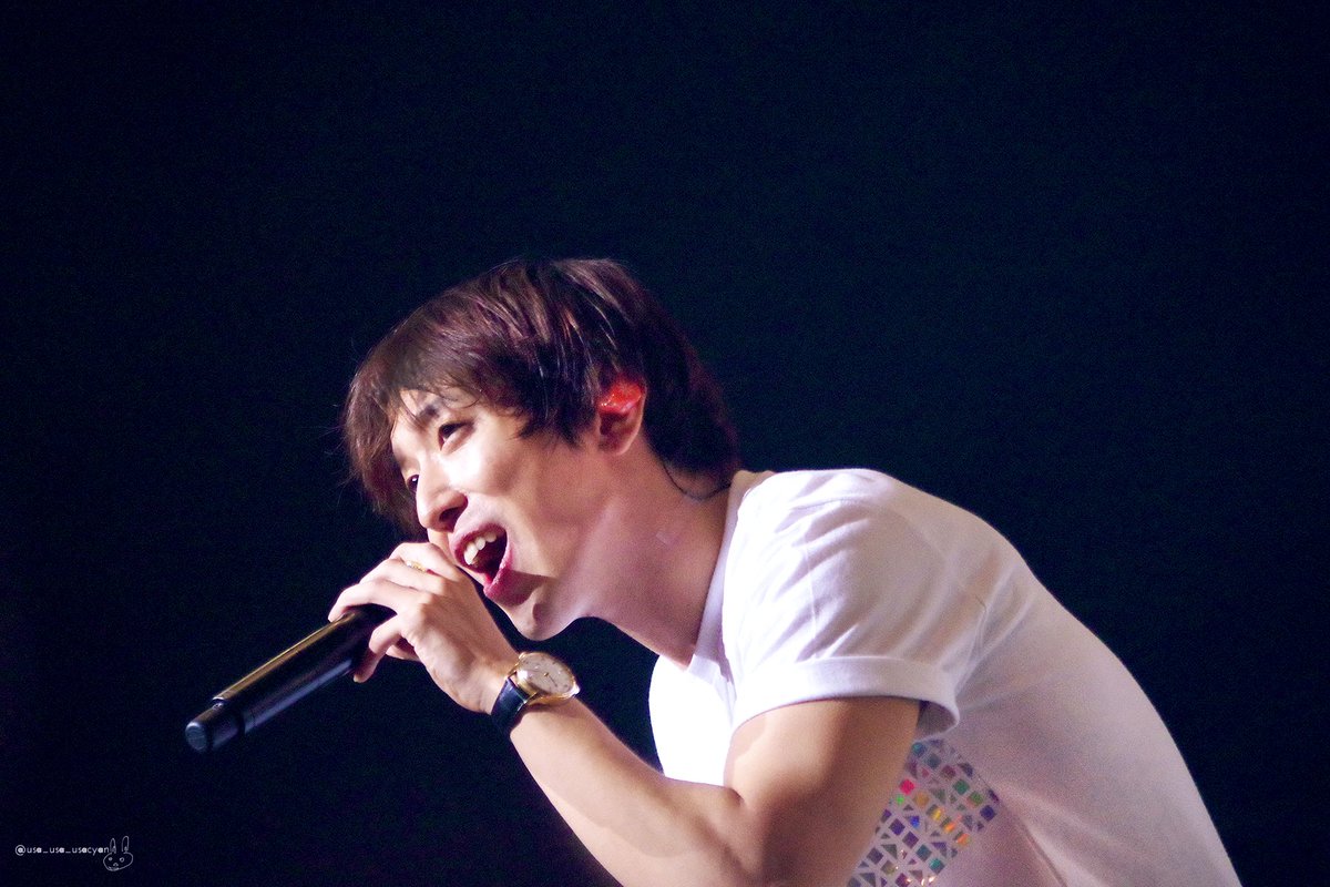 usa_usa_usacyan's tweet photo. #OneMoreFineDay #정용화 Double encore♡ 2015.07.19 https://t.co/jMkx6AfJzk