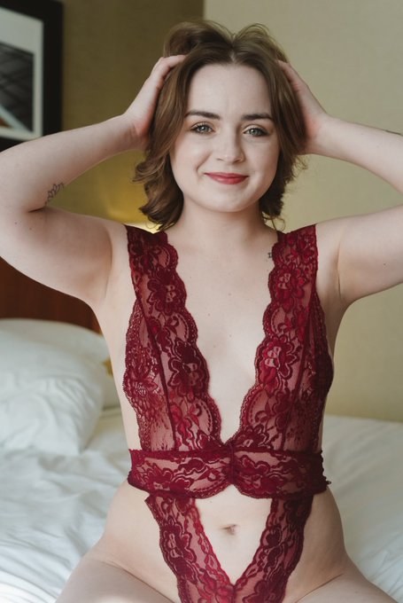 Happy Saturday babes 😘💕 https://t.co/CRYT8ty83X<a href="/tag/newprofilepic"class="tags"><span>#newprofilepic</span></a>