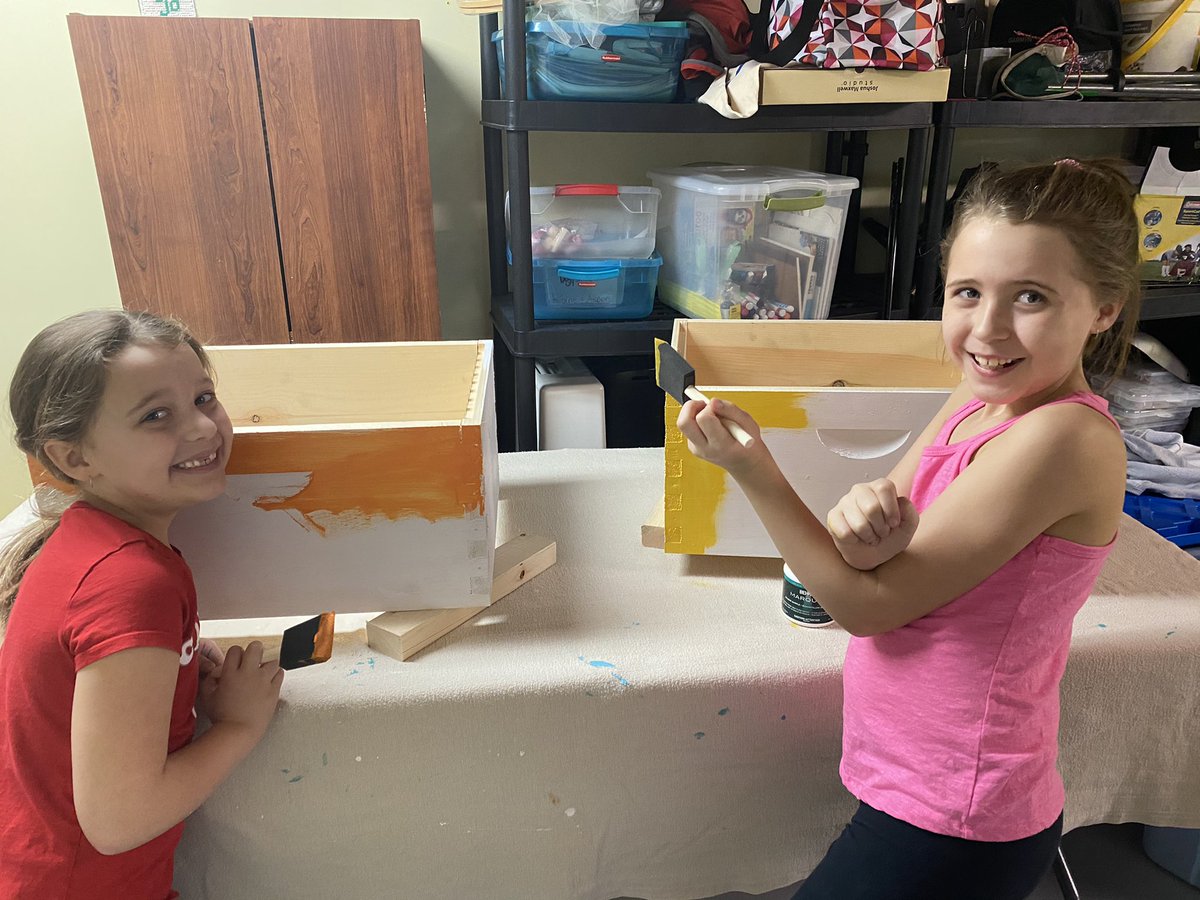 pineponderout's tweet photo. #SpringIsComing We are getting ready for more #bees! #beekeeping #ontario #enviroed #learningnaturally #outdoorlearning https://t.co/B8hbKspYLY