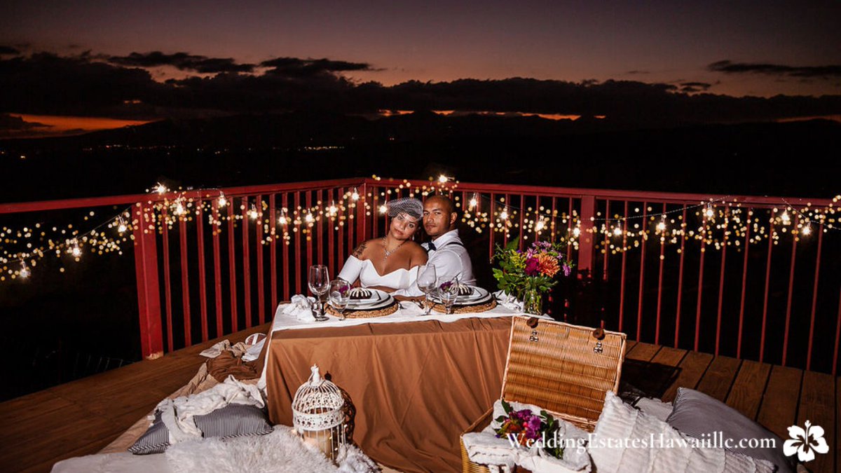 alanweddingest1's tweet photo. To love you is to be with you.
To be with you is to marry you.
To marry you is to make it unforgettable. — Anonymous
Photo: @michelecphoto
Venue: @hawaiivistaweddings
#weddingatsunset #weddinginspiration #weddingin https://t.co/QANhr7VXjH