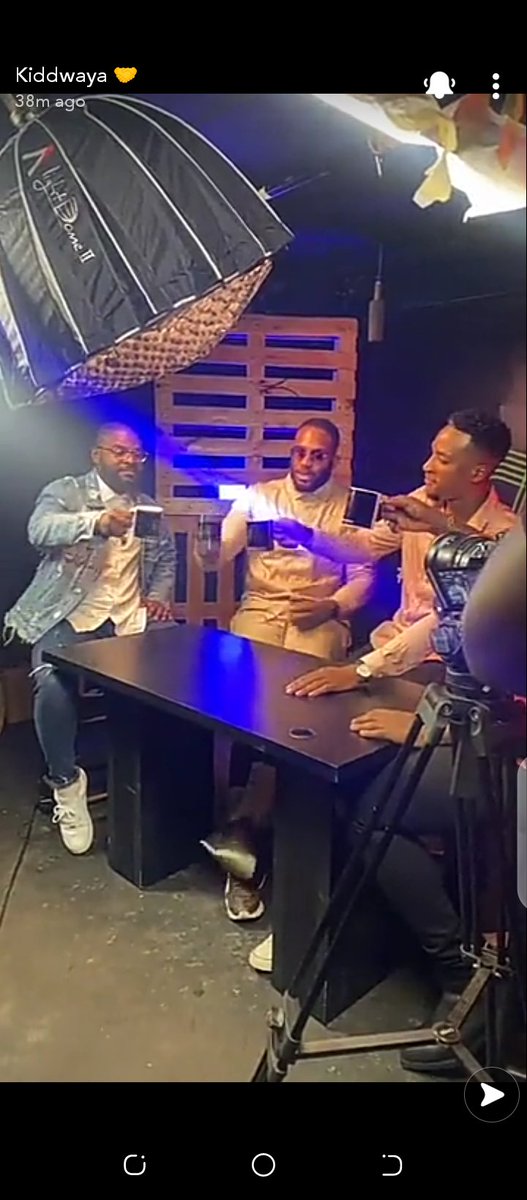 Gviev's tweet image. Are your faves as busy as my lovelies! ?? #Busyweekend #BaggingMoney