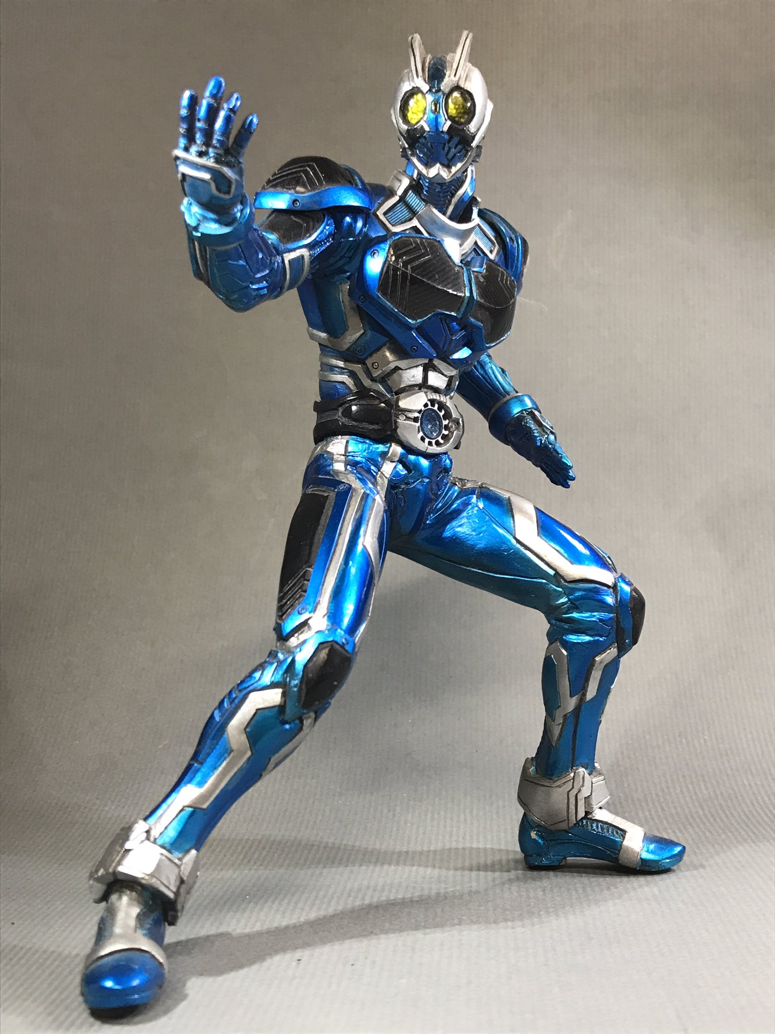 フィギュアーツ 仮面ライダーアクア フィギュアーツ 仮面ライダーアクア レビュー】 バンダイ S.H.