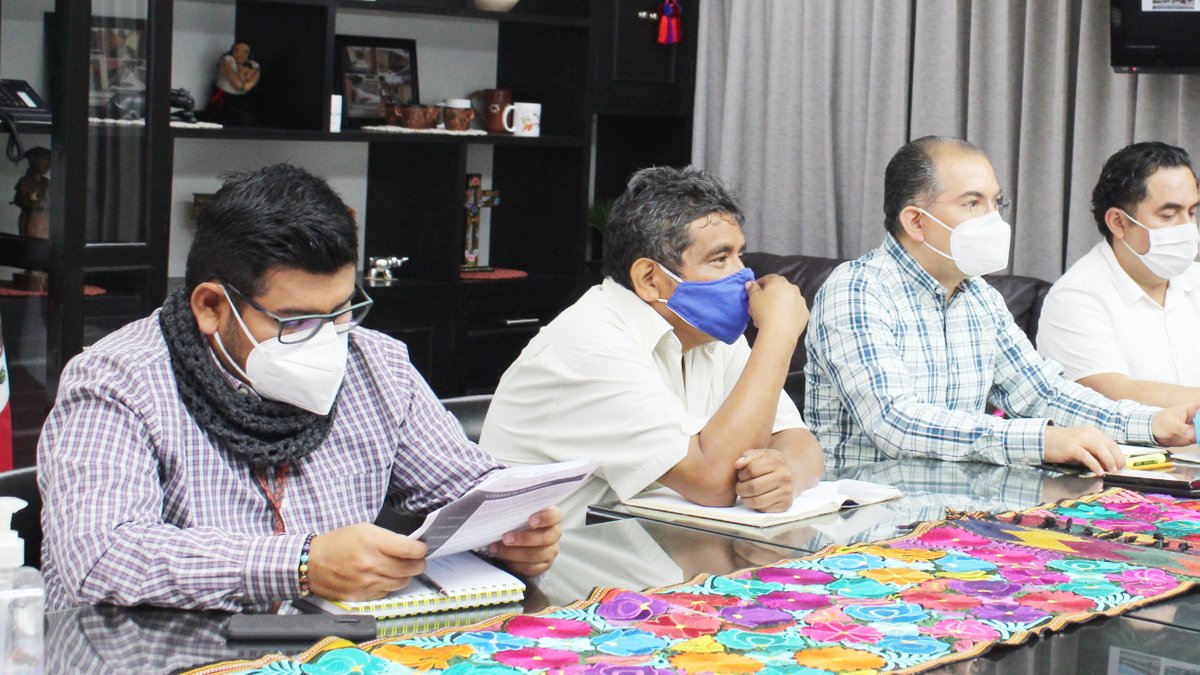 Chiapas_Hoy's tweet photo. Participa #Inifech en taller internacional sobre resiliencia y sustentabilidad
Tuxtla Gutiérrez, Chiapas.- Personal directivo, jefes de departamento y proyectistas del Instituto de la Infraestructura Física Educativa del Estado de Chiapas (Inifech),
 https://t.co/gsoC7AOLHd https://t.co/XqpKN8Jp0b