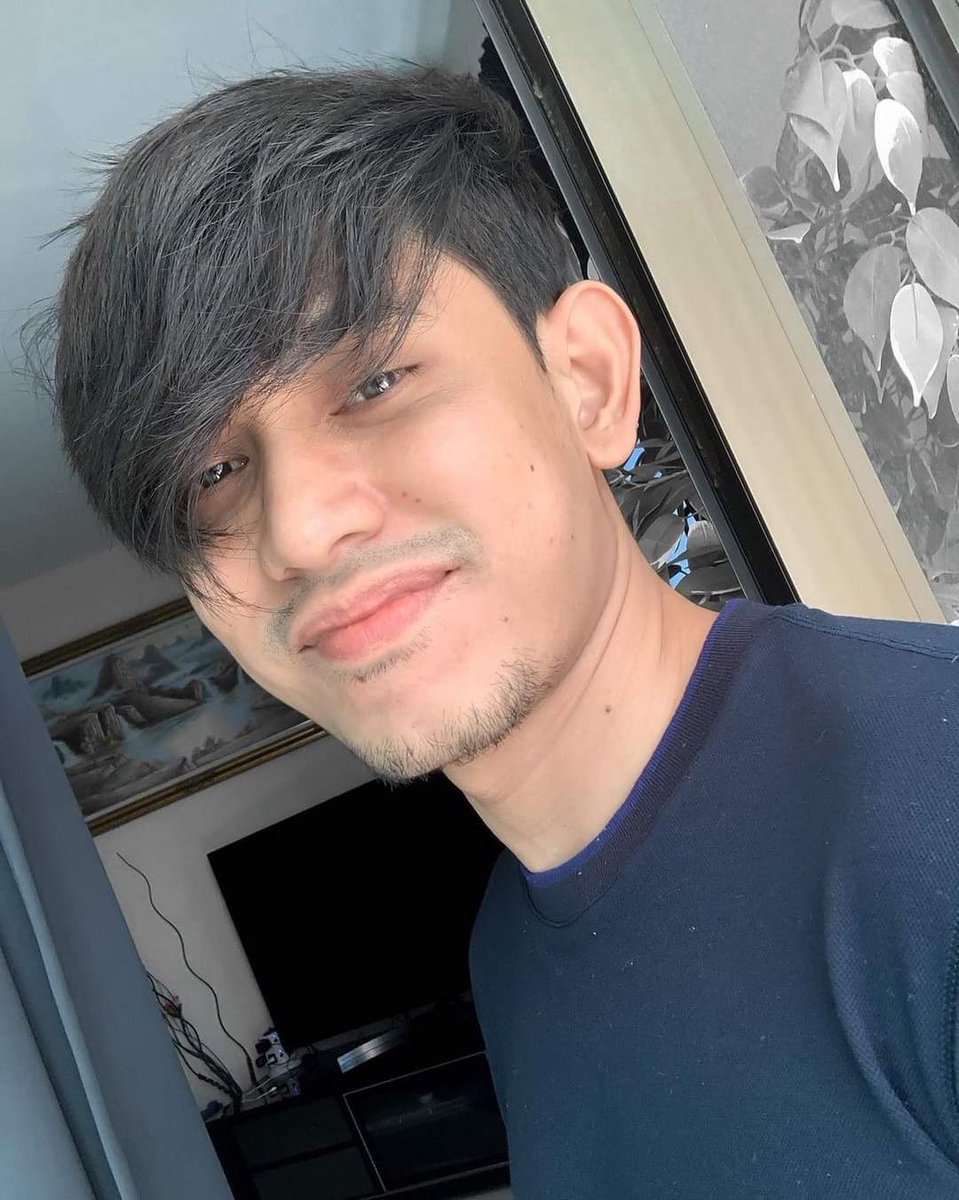 AzAzlianti's tweet photo. Sanah Helwah. Semoga Allah kurniakan kesihatan yg baik, rezeki yg melimpah ruah dan permudahkan segala urusan. Aamiin 🥳💕

#khaibaharturns27
#Khaibahar
@khaibahar94_ https://t.co/gUyQjQOQ3i