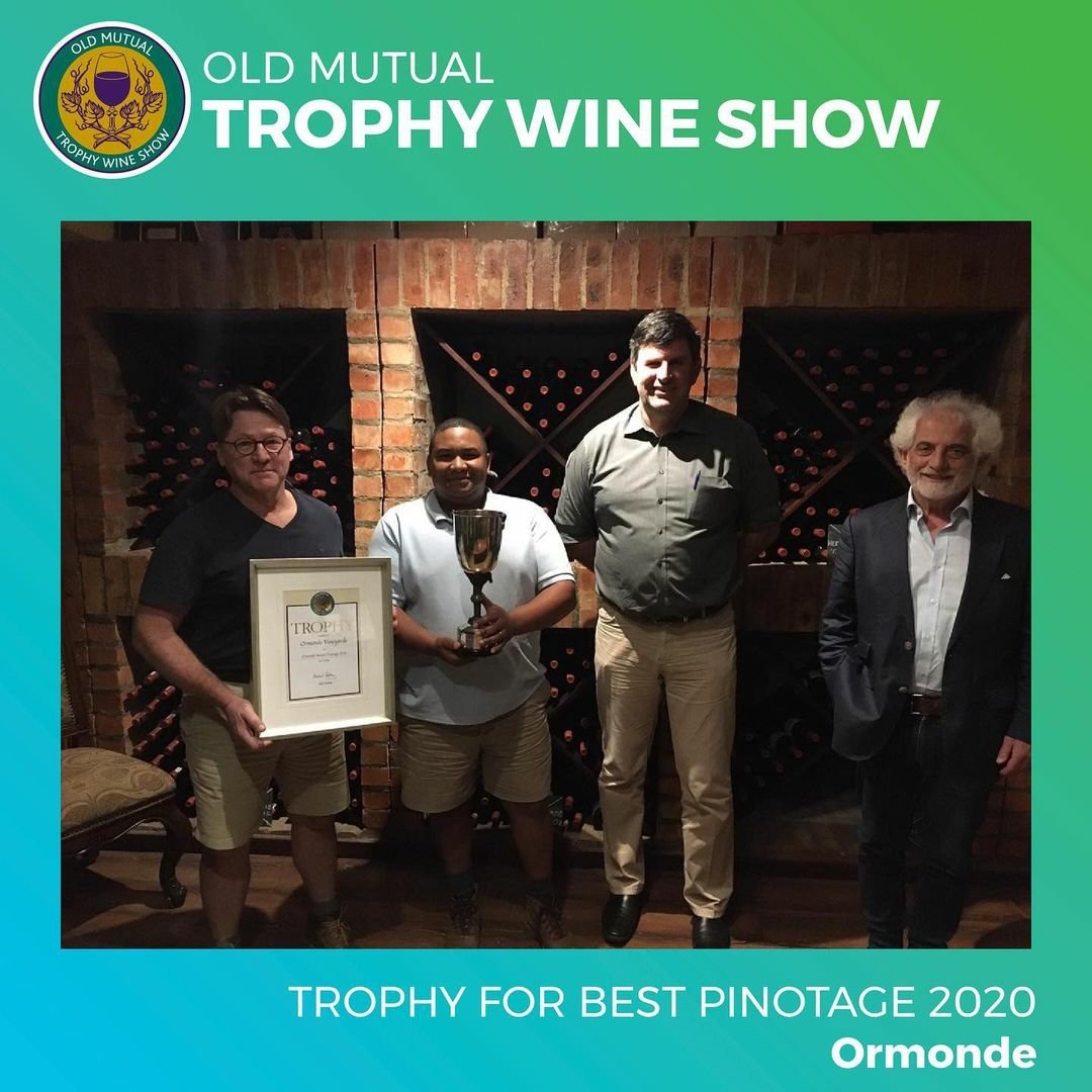#Repost @trophywineshow
• • • • • •
#Throwback2020
Theo Basson and the Ormonde winemaking team received the 2020 Best Pinotage Trophy for namesake wine, Basson Pinotage 2018.
 
@trophywineshow 
@oldmutualsa 
#OMTWS2020 #trophywineshow
#omtws  #winecompetition
#bestpinotage