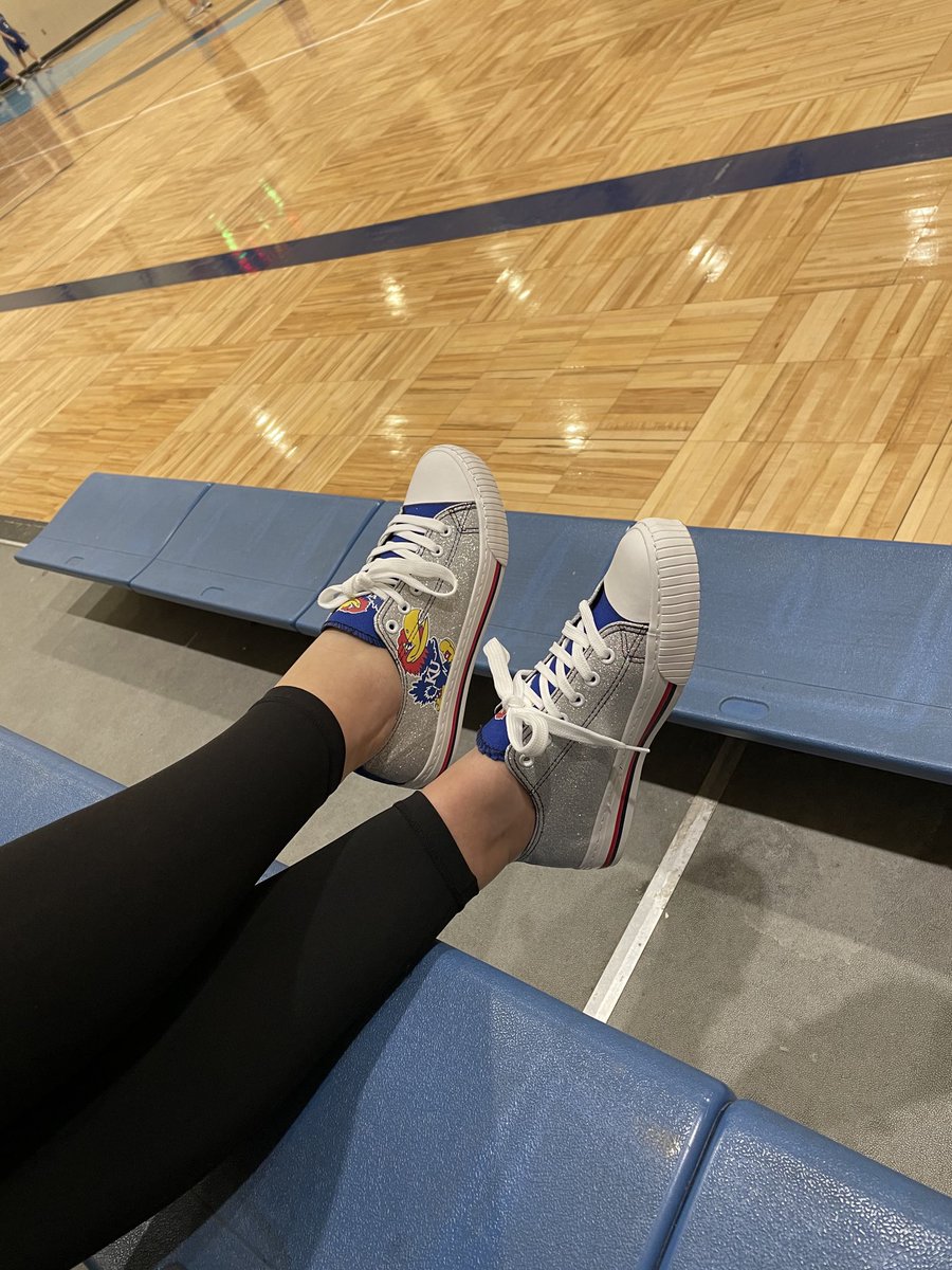 meganscheiderer's tweet photo. A little Jr High pre-game in my lucky kicks before my Jays beat Baylor!  Rock Chalk! #kubball ❤️🏀 https://t.co/LZA5LgSsfW