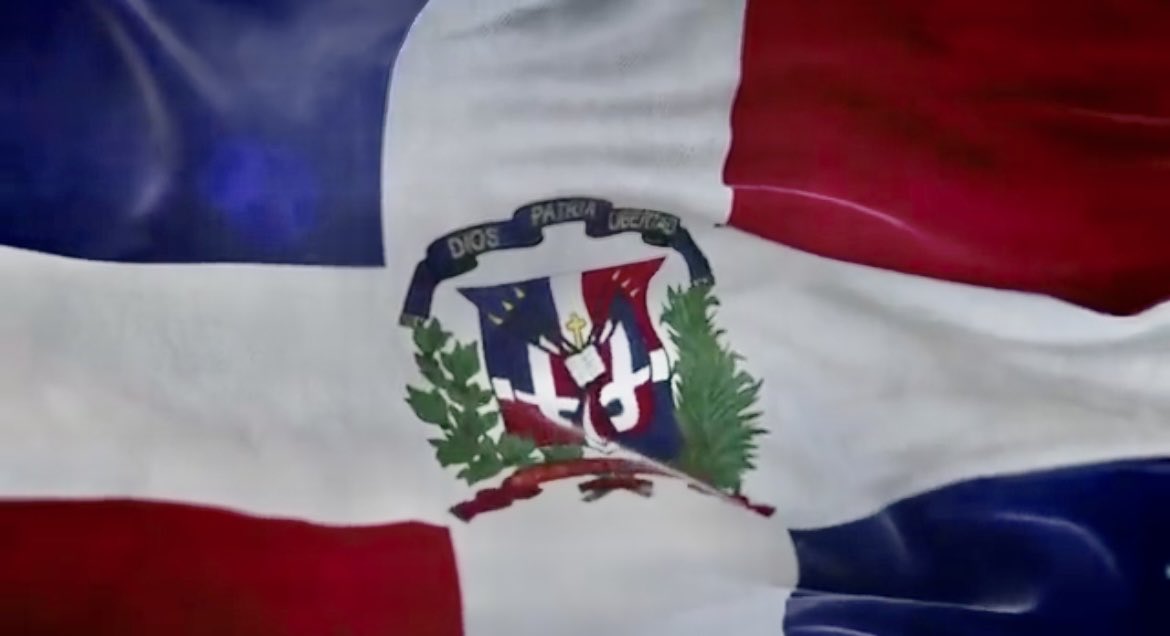 montanertwiter's tweet photo. Hermoso día ... #DiadelaIndependencia #RepublicaDominicana 
Dios bendiga a esta tierra que cobija y abraza,desde el fondo del corazón dominicano, a quien nació y a quien llegó ... Amén https://t.co/gYTFBZRFPr