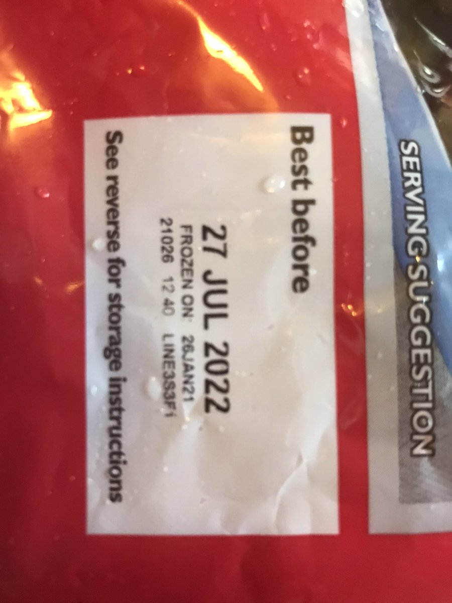 Eurodeluxe's tweet photo. Just bought this pack of โ20โ #sausages @HeronFoods only to find thereโs actually only 16 inside. This happened the last 2 Saturdays too - we get them every week for the dogs #notfair #saddogs ๐พ #weightsandmeasures https://t.co/ByQt15hUwo