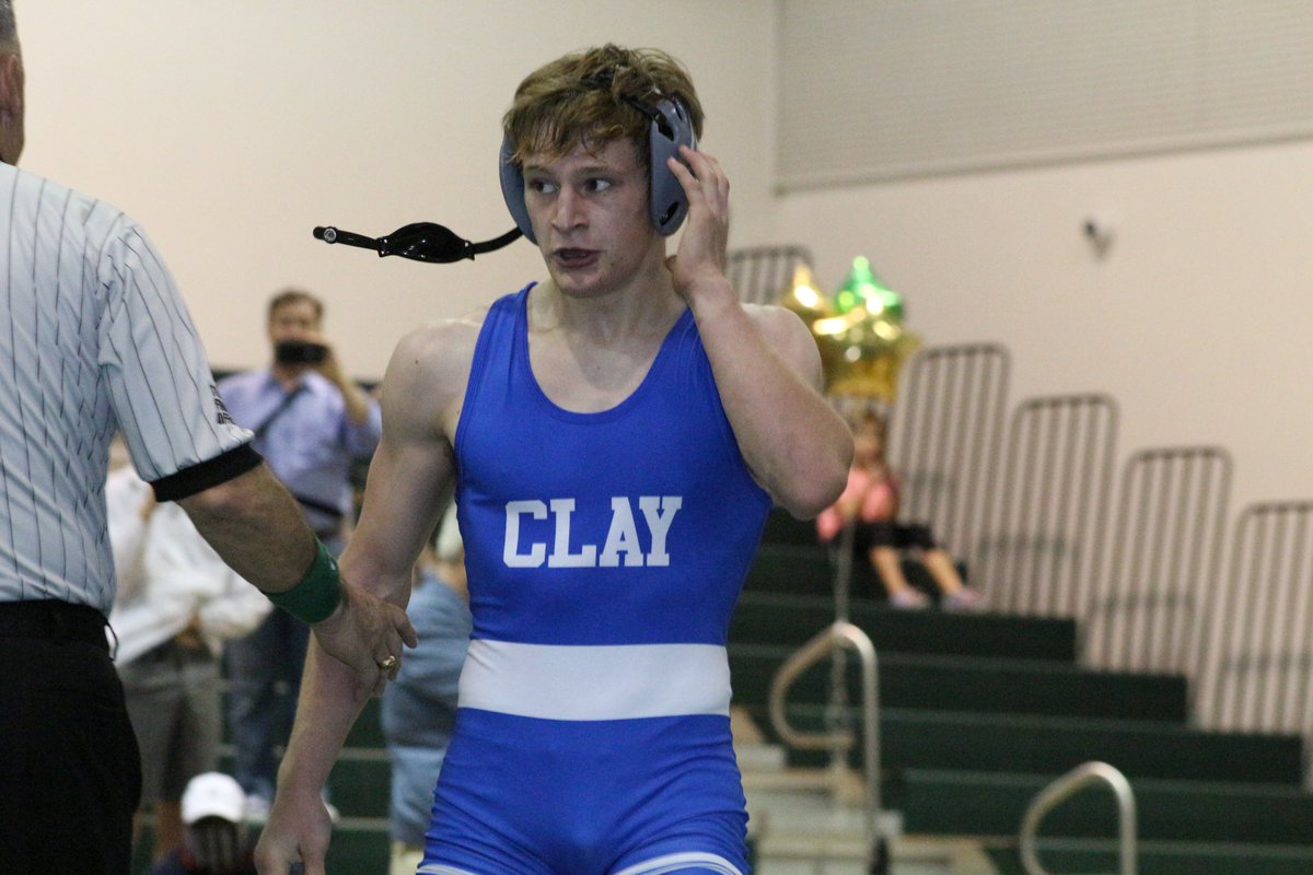 Batman and Robin. RHS Matt wins. Mosley still to come in final. still unbeaten, region finals 1-1A. CHS Boree wins. Dom second. hoskinson wins. Larson third..clay on top of Wakulla, Suwannee