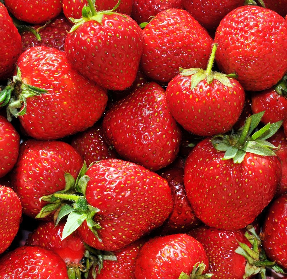 FoodForYou101's tweet image. #TwitterFood #Food #Strawberries

Today is #NationalStrawberryDay