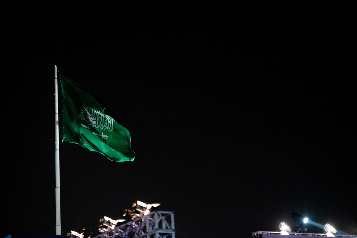 eFORMELde's tweet photo. Saudi-arabische Hauptstadt Riad entging offenbar Raketenangriff der Huthi

https://t.co/ZTjEpLyxBm

#FormelE #FormulaE #ABBFormulaE #DiriyahEPrix https://t.co/LHeZcMa6vu