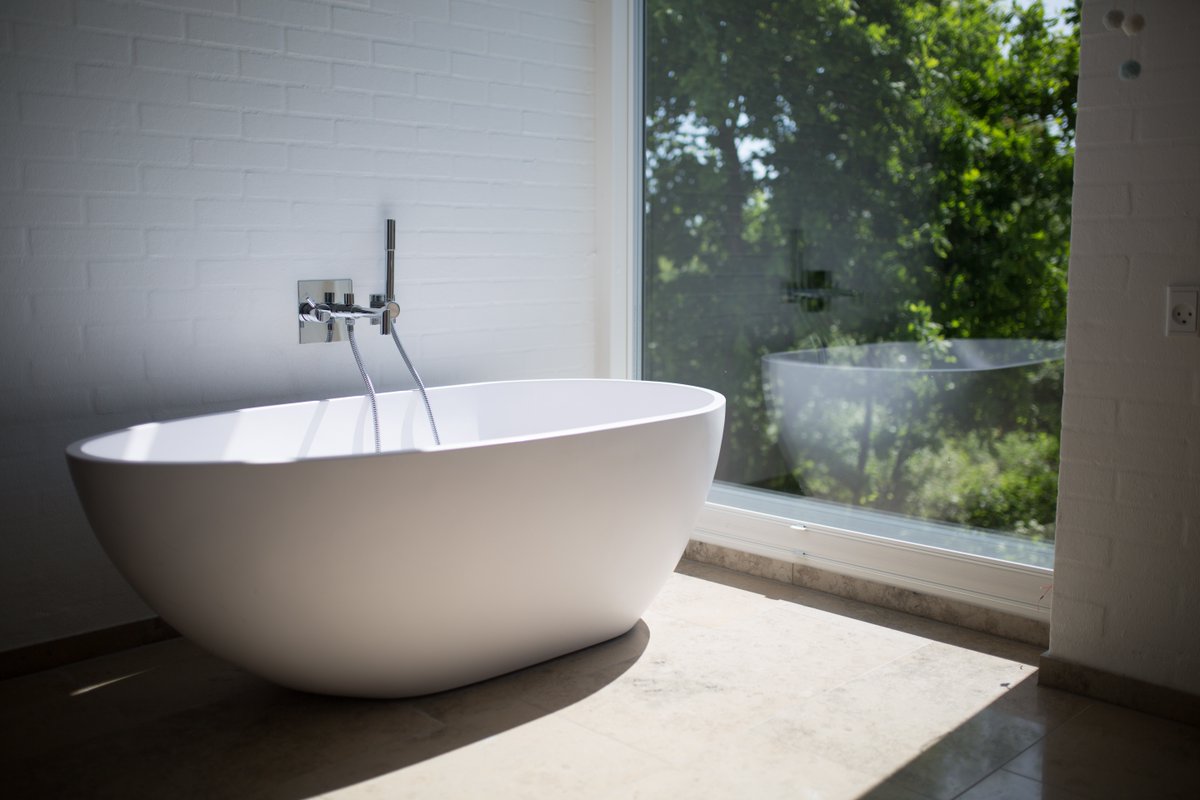 eieihome's tweet photo. Do you wish your bathroom 
was more stylish and elegant? 

Check out some different bathroom designs to help 
inspire your next bathroom renovation. https://t.co/DumyjxmJ0V https://t.co/dJnnzlet4p
