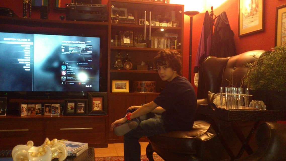 Tarif Hakim tweet media