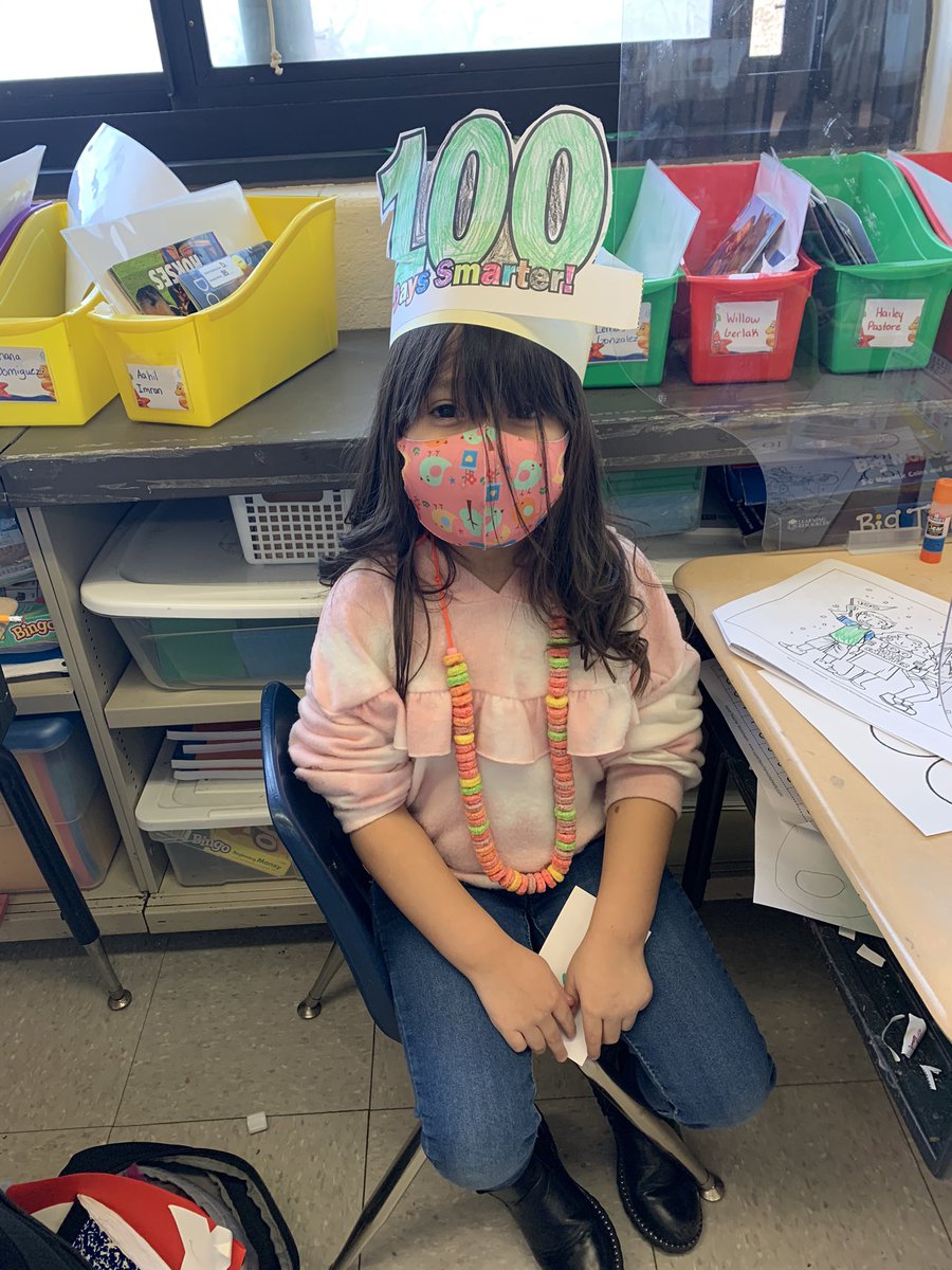 MrsRosso21's tweet photo. The 100th Day was so much fun!😊 https://t.co/M8idIxI53v