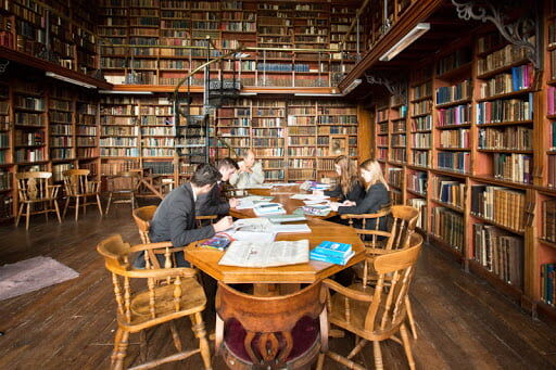 Akademis_'s tweet photo. Wir stellen vor: Stonyhurst College!
https://t.co/mfAEkaLDzh @Stonyhurst 
#boardingschoollife #independentschools #school #college #gcse #england #uk #britishschool #privateschool #abi #abitur #studyinuk #boardingschool #internat #privatschule #schule #akademis #internatsberatung https://t.co/inxsp2rw6K