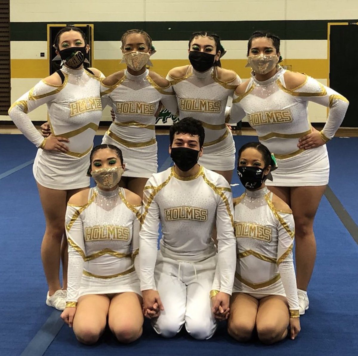 Congratulations to O.W. Holmes Cheer 20-21 concluding their comp season today!!!! Y’all are strong, beautiful, amazing kids!!! #pandemicwontstopus #legacycontinues #keepingtraditions #Thoseuniformstho  ;)