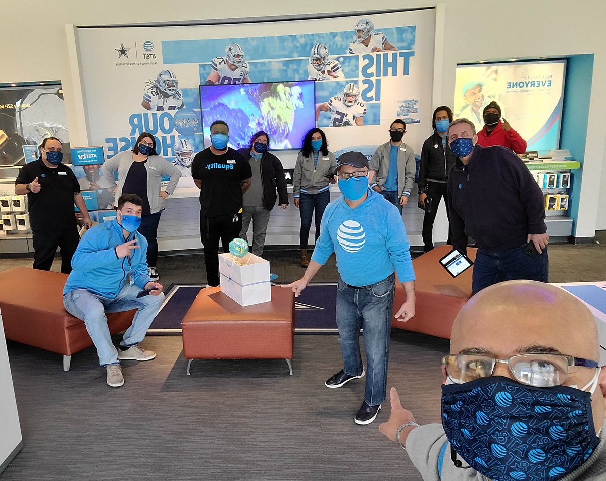 Ejazakbar55's tweet photo. It is #emotional good bye for us @EldoradoBravado team. We are happy for your next move @mohammedps
#lifeatatt #NTX_Market #rockthemask @LynetteMAguilar @TerronJernigan @ALifeSculptor @valphillips @thedoscarver @CopelandJKyle @MorganBATT1 @carter1278 @MeganAtATT https://t.co/pC26YoLu6x