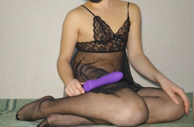Who wants to see a sissy slut riding a dildo, moaning loudly and squirting in a chastity belt?🔐💦💦💦😋 <a href="/tag/xhamster"class="tags"><span>#xhamster</span></a>