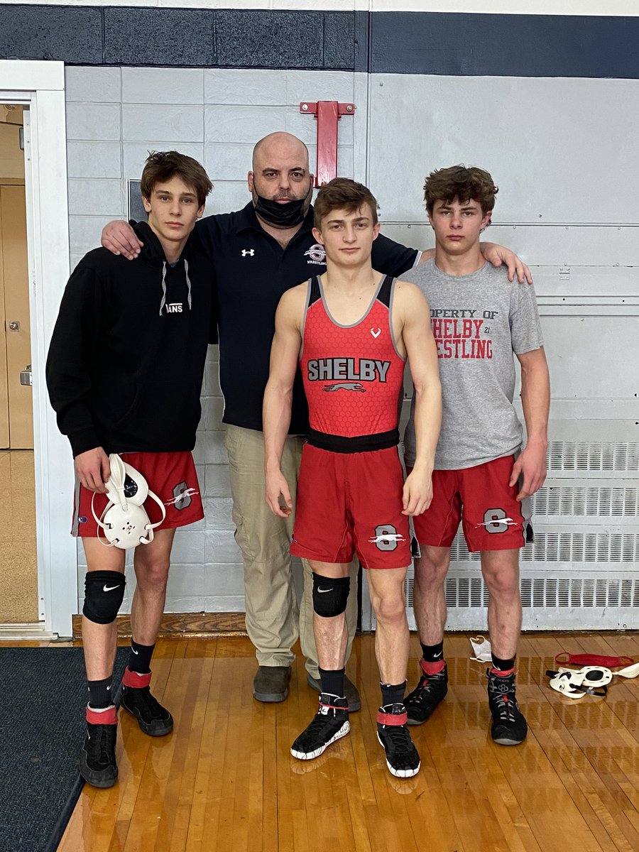 scsathletics1's tweet photo. GREAT WEEKEND!
School record 3rd Sectional Champ in Garrett Montgomery today. 
2 runner-ups in Baker &amp; Thomas. 2nd overall as a team. 6 district qualifiers with 8 of 12 wrestlers placing #scwr https://t.co/R6m5tIKLY5