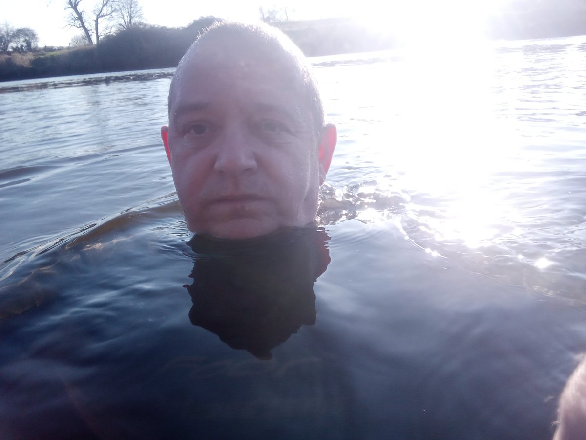 grantfloyd's tweet photo. Apparently cold water swimming has all sorts of health benefits......  🥶
#YetToBeConvinced 😂 https://t.co/YRU2W5uxPQ