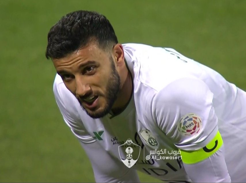 ahlinaFC's tweet photo. مش طبيعي السوء اللي وصلها السومه
مشششش طبيعي
خلاص لازم يمسك دكه
الرجل خارج الملعب ووجوده ماراح يفيد الفريق بالوقت الراهن
.
#الاهلي_الفيصلي https://t.co/nAPsdt5eq9