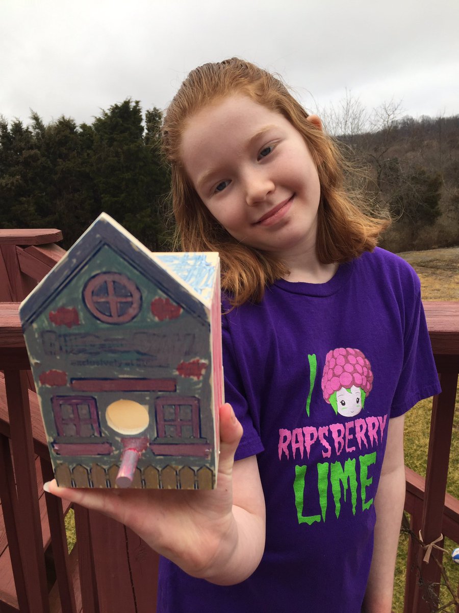 mountaineerfran's tweet photo. @FralinLifeSci Now we’re ready for spring and bird watching! Thanks Kids Tech Univ &amp; @VTHRL Orion Living Learning students! #KTU #VAbirds #birdwatching #birdhouse #GirlsInSTEM https://t.co/WE8geITvTR