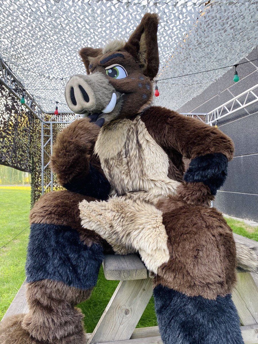 djemloup's tweet photo. Gruik ! Let’s be a mean boar for a change ! :D 

Feat @LenaYeen / @MrBacon666 https://t.co/6OCSbE4qXo