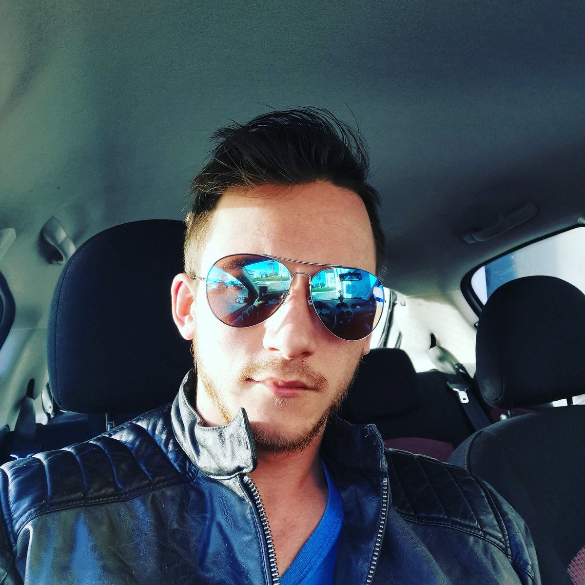 P89Fresh's tweet photo. Jetzt Live auf Twitch.
Freu mich auf euch.
https://t.co/H3gf7XZ4j9
#twitchstreamer #twitchgermany #streamerleben #TwitchDE #twitchaffiliate #GermanMediaRT #smallstreamer #Twitch #Valheim #pcgaming https://t.co/hf9LflO2lj