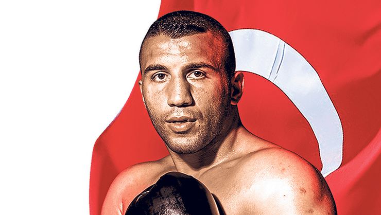 Avni Yıldırım, Maçının Başlamasına Saatler Kala Son Bir Açıklama Yaptı! fightclub.com.tr/boks/avni-yild…