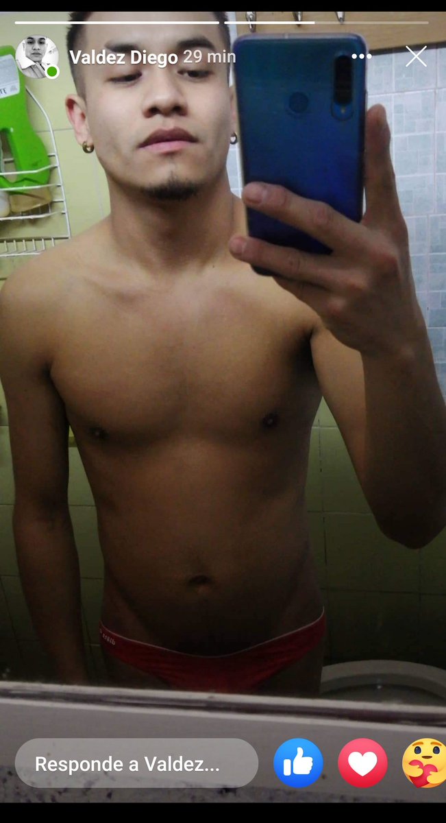 PlastickBoy's tweet photo. Los fines de semana Facebook es una completa carnicería 💅🏼✨😏 Aquí algunas pruebas de ello... Se vale ser fans de ellos ehhh🤭 #Putifotos #FacebookHot https://t.co/MDqUOqf101