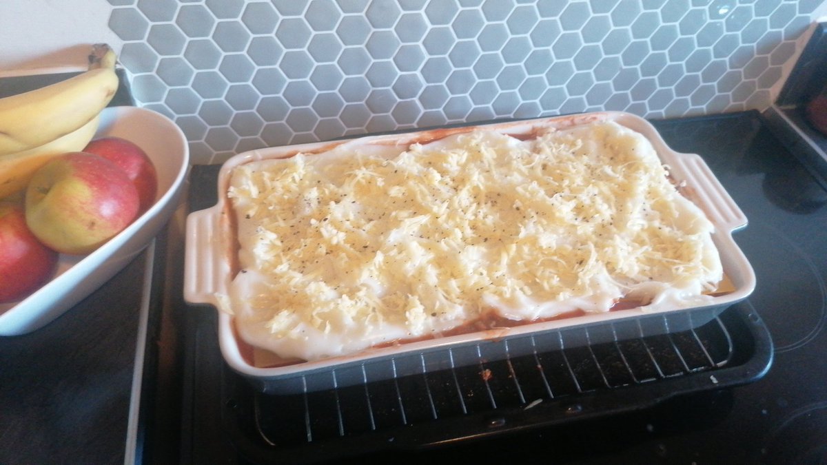 Essential_Kerry's tweet image. Gluten free lasagne, delicious! Did you know our Bechamel sauce is Gluten Free and Palm Oil free!
#EssentialSupport #allergenfree #glutenfree #foodie #GFLasagne