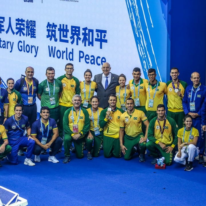 gen_paulosergio's tweet photo. Parabéns à Comissão Desportiva Militar do Brasil, pelos 65 anos de suor, dedicação e conquistas, que marcaram a história do desporto nacional. Minha especial reverência aos atletas e dirigentes da Comissão de Desportos do Exército (CDE), que ajudaram a construir essa história. https://t.co/ZlJXKUSap9