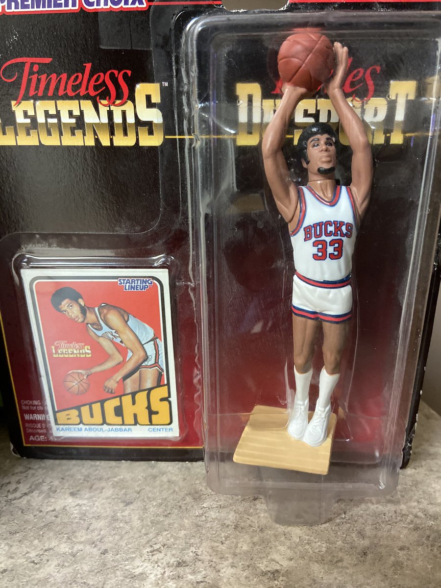SalmRodger's tweet photo. Scored this timeless legend yesterday. @kaj33 so awesome. I really want to take it out of the package. Might have to buy one more. #mbhoops #basketballmb #lakers https://t.co/exbrzfO208