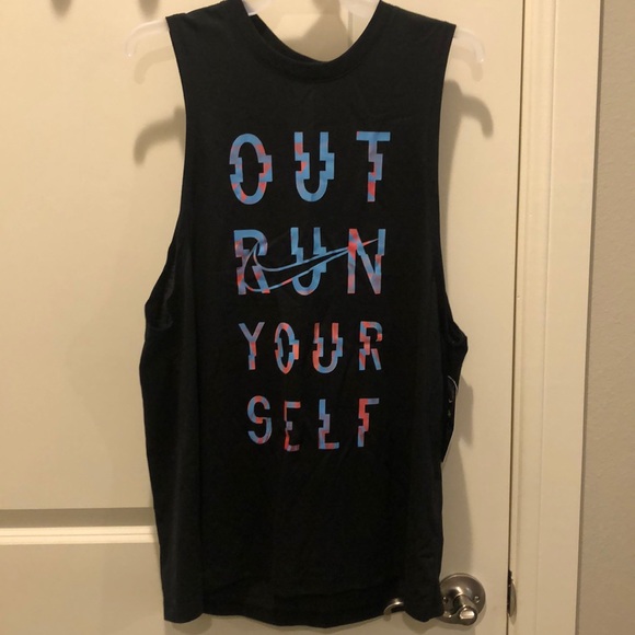 So good I had to share! Check out all the items I'm loving on <a href="/Poshmarkapp/">Poshmark</a> #poshmark #fashion #style #shopmycloset #nike: posh.mk/iyDfQmV1deb