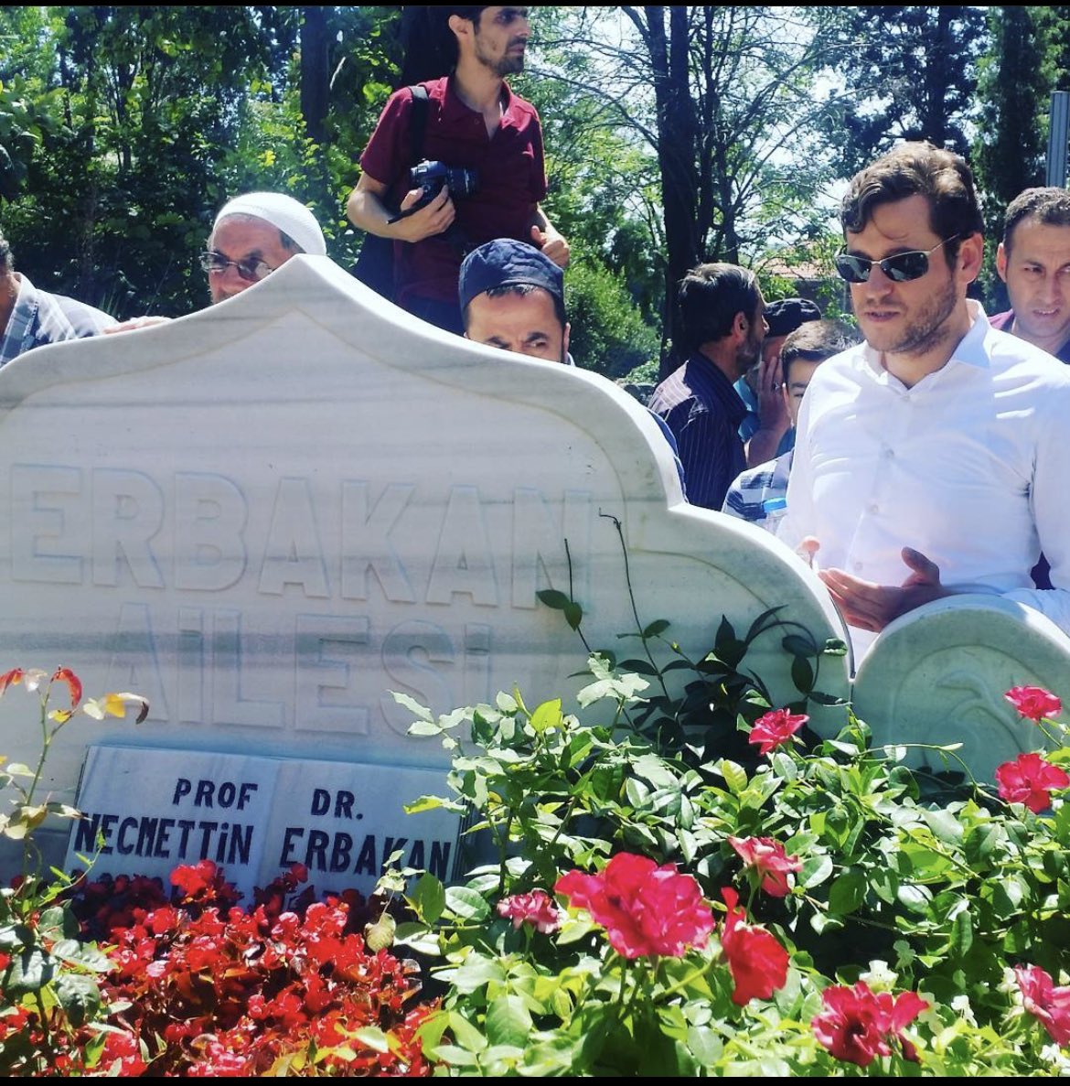 Hasretle Özlemle...
Mekanın cennet olsun Hocam..